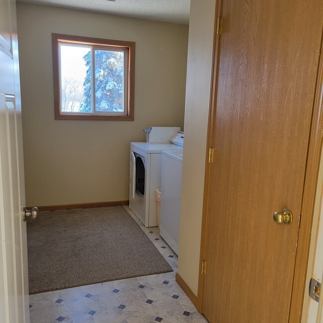 23250 Main St in Hampton, MN - Building Photo - Building Photo