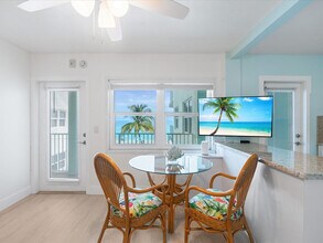 2600 N Surf Rd in Hollywood, FL - Building Photo - Building Photo