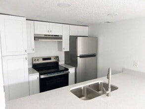 1825 Blossom Terrace in Orlando, FL - Building Photo - Building Photo