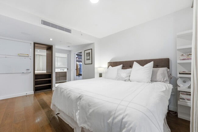 620 Cardero St, Unit SI ID1515261P in Vancouver, BC - Building Photo - Building Photo