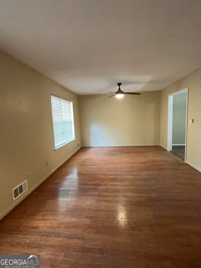 5089 Victor Trail NW in Norcross, GA - Building Photo - Building Photo