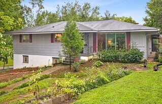 3618 Sunrise Terrace in Chattanooga, TN - Building Photo