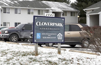 Clover Park Apartments in Cloverdale, IN - Foto de edificio - Building Photo