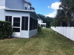 71 Emerald Bay Dr in Oldsmar, FL - Building Photo - Building Photo