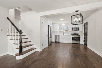 141 N Peck Ave in La Grange, IL - Building Photo - Building Photo