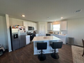 7323 Perseus Brk in San Antonio, TX - Building Photo - Building Photo