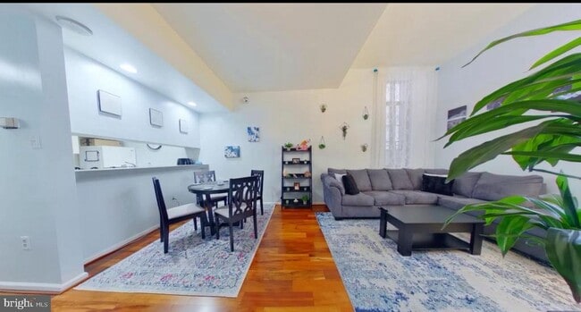 1601 Spring Garden St in Philadelphia, PA - Building Photo - Building Photo