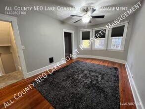 1250 Lakeland Ave in Lakewood, OH - Building Photo - Building Photo