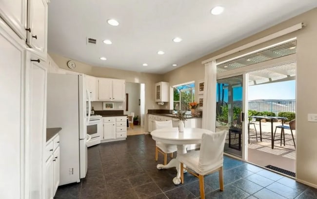 4871 Marblehead Bay Dr in Oceanside, CA - Building Photo - Building Photo