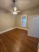 202 Hunstock Ave in San Antonio, TX - Building Photo - Building Photo