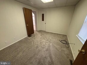 1634 W Market St in West York, PA - Building Photo - Building Photo