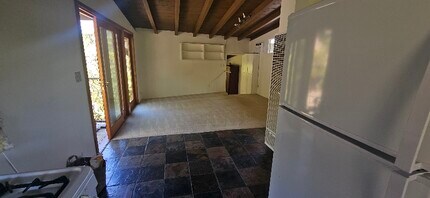 2188 Latimer Ln in Los Angeles, CA - Building Photo - Building Photo