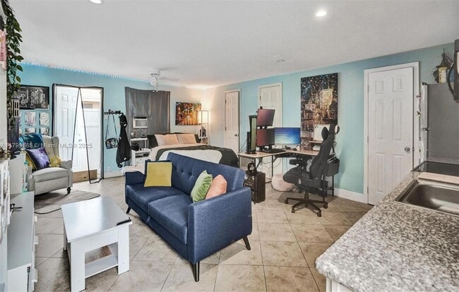 property at 1041 NE 9th Ave