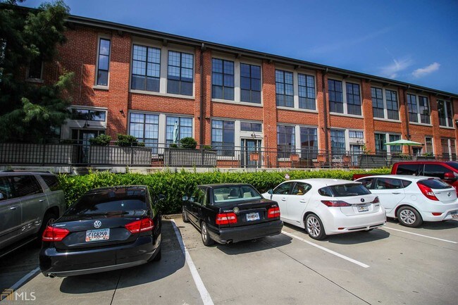 1261 Caroline St NE-Unit -102 in Atlanta, GA - Foto de edificio - Building Photo