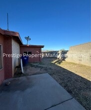 4602 S Goldenrod Pl in Tucson, AZ - Building Photo - Building Photo