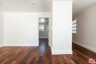 1426 Main St-Unit -A in Los Angeles, CA - Building Photo - Building Photo