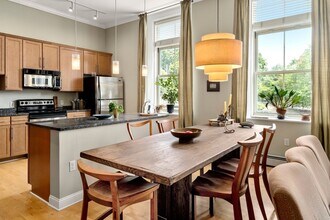 145 Glenwood St in Malden, MA - Foto de edificio - Building Photo