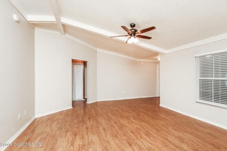 1054 Fairplay Ave NW in Palm Bay, FL - Building Photo - Building Photo