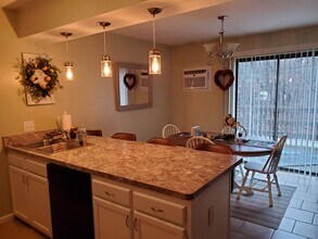 6268 5th Ave in Kent, OH - Building Photo - Building Photo