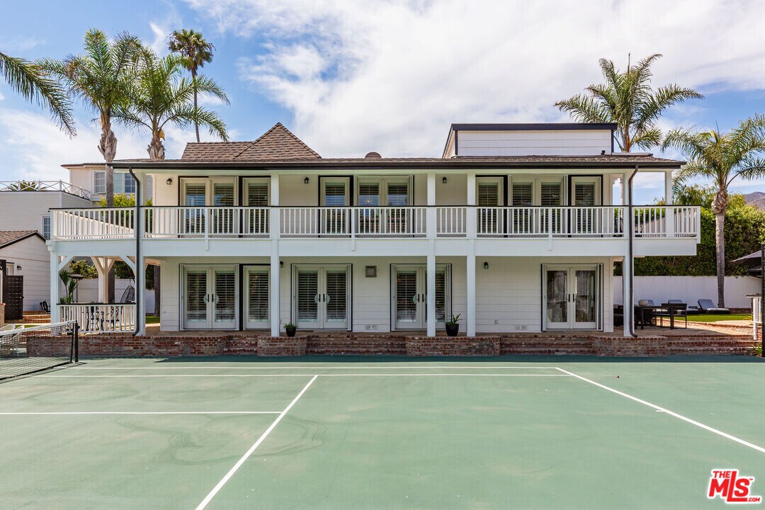 23457 Malibu Colony Rd in Malibu, CA - Building Photo