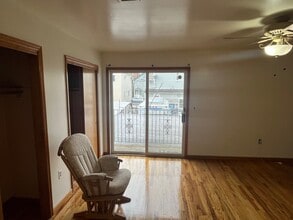 64 Rome St, Unit #1st Floor in Newark, NJ - Foto de edificio - Building Photo