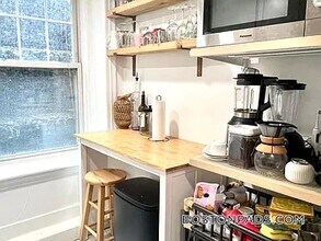 1691 Commonwealth Ave in Boston, MA - Building Photo - Building Photo