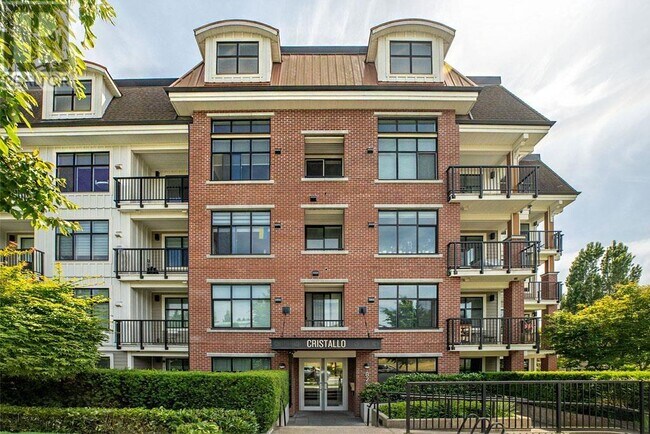 828-828 Gauthier Ave in Coquitlam, BC - Building Photo - Building Photo