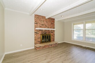 801 N Peterman Rd in Greenwood, IN - Building Photo - Building Photo