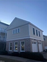 4522 Pleasant Ave, Unit B01 in Norfolk, VA - Building Photo - Building Photo