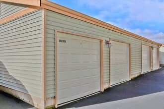 4807 Morris Ave S, Unit UU101 in Renton, WA - Foto de edificio - Building Photo