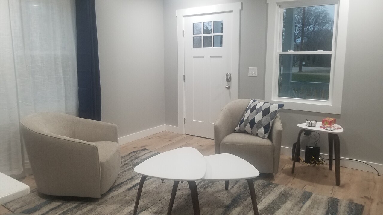 2 Bigby St in Greenville, SC - Foto de edificio