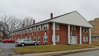 1915 Washington Ave Apartments