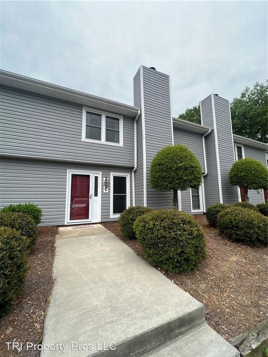 2703 N Centennial St Photo