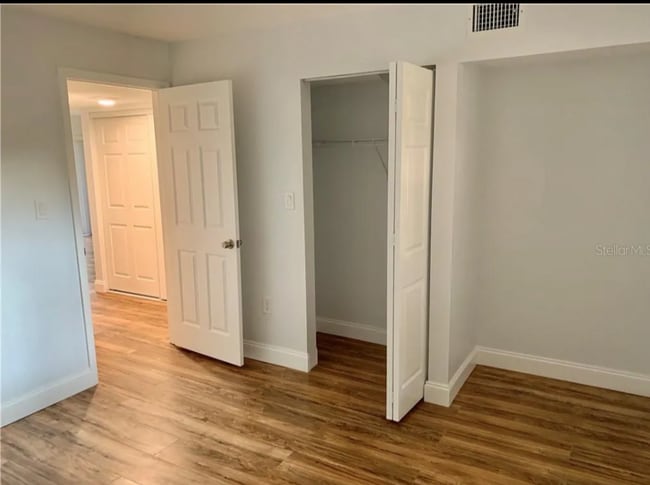 property at 2687 Sabal Springs Cir