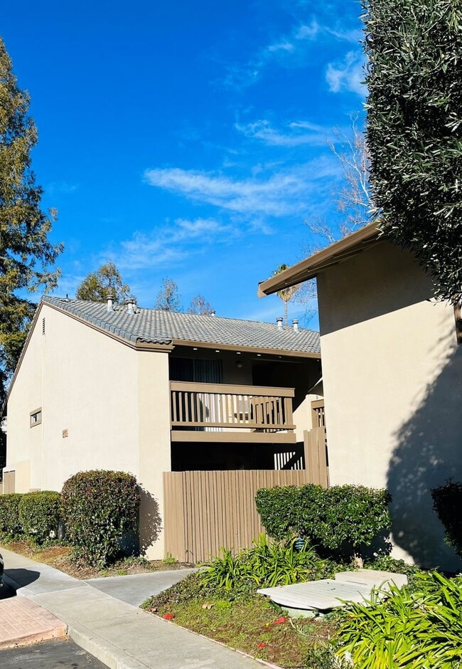 property at 2734 Oak Rd
