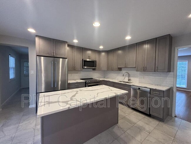 7021 Whittier Blvd in Bethesda, MD - Building Photo - Building Photo