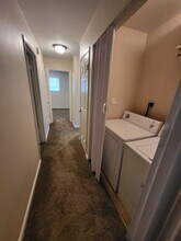 6581 Flower St in Reno, NV - Building Photo - Building Photo