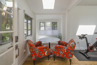 6122 Glen Tower St in Los Angeles, CA - Building Photo - Building Photo