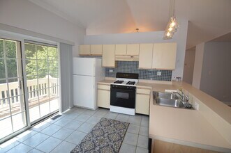1267 Bradwell Ln in Mundelein, IL - Building Photo - Building Photo