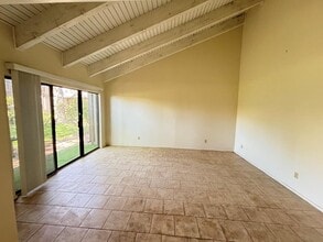 1905 West Ln in Kerrville, TX - Building Photo - Building Photo