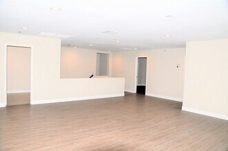 15655 Iron Spring Ln in Fontana, CA - Building Photo - Building Photo