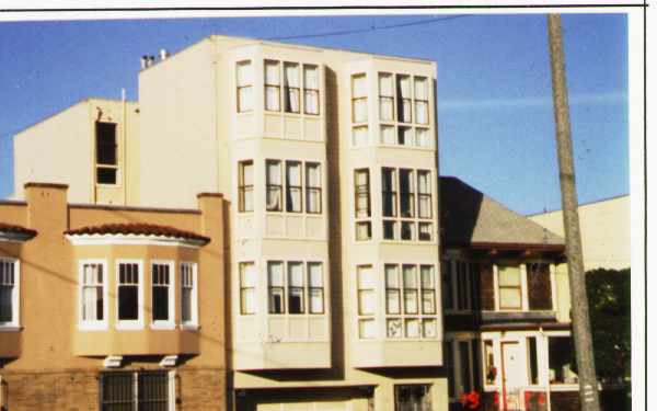 7046 Geary Blvd in San Francisco, CA - Building Photo - Building Photo