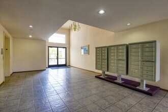 39951 Fremont Blvd, Unit 222 in Fremont, CA - Building Photo - Building Photo