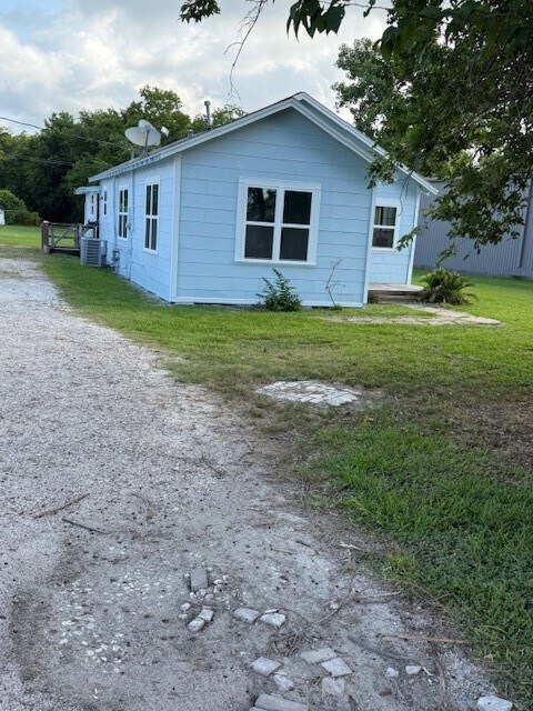 4822 W Cedar Bayou Lynchburg Rd in Baytown, TX - Building Photo - Building Photo