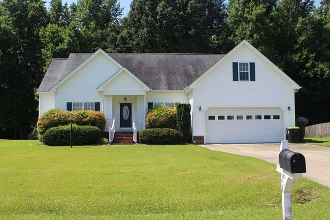 property at 211 Dogwood Estates Ln