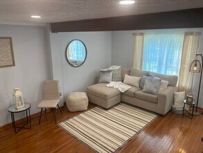 7 Capland Ct in Perry Hall, MD - Building Photo - Building Photo