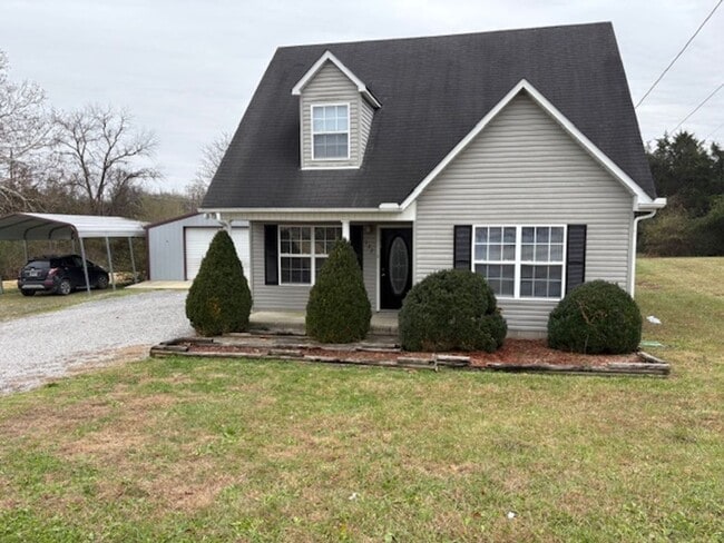 property at 122 Stonefield Cir