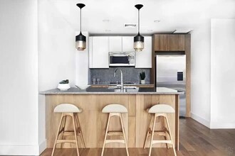 264 Webster Ave in Brooklyn, NY - Building Photo - Building Photo
