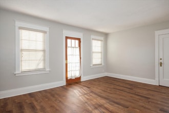 262 Sterling Ave in Buffalo, NY - Building Photo - Building Photo