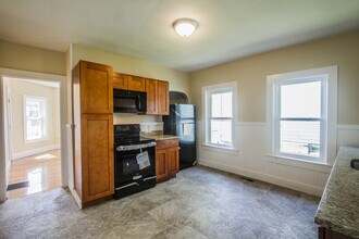 23 Wilson St in Worcester, MA - Building Photo - Building Photo